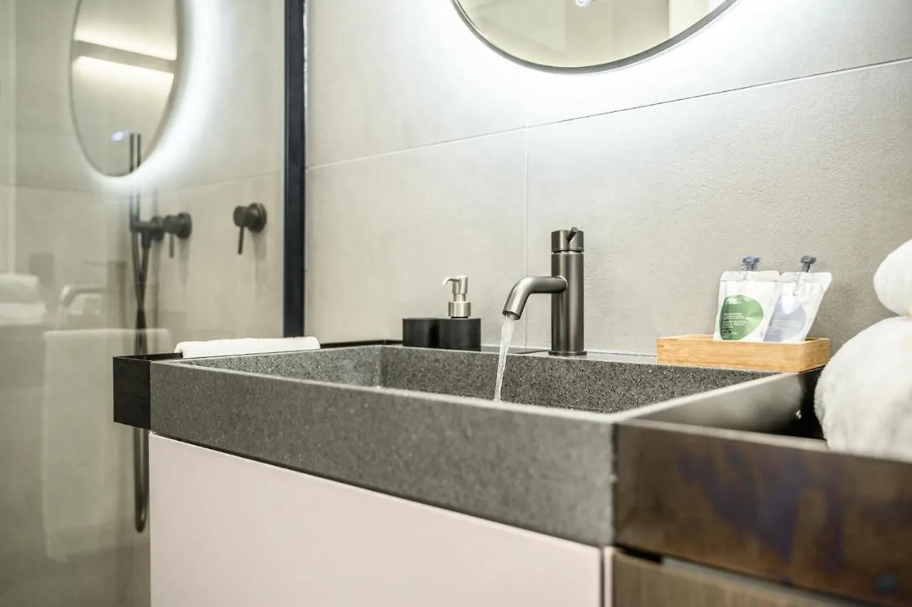 Emilia Suite Green Modena