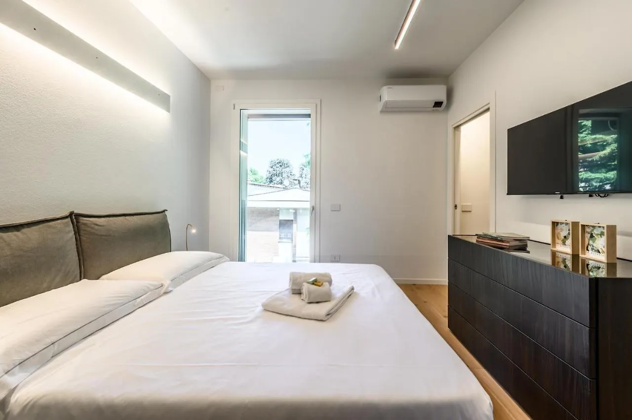 Emilia Suite Green Modena