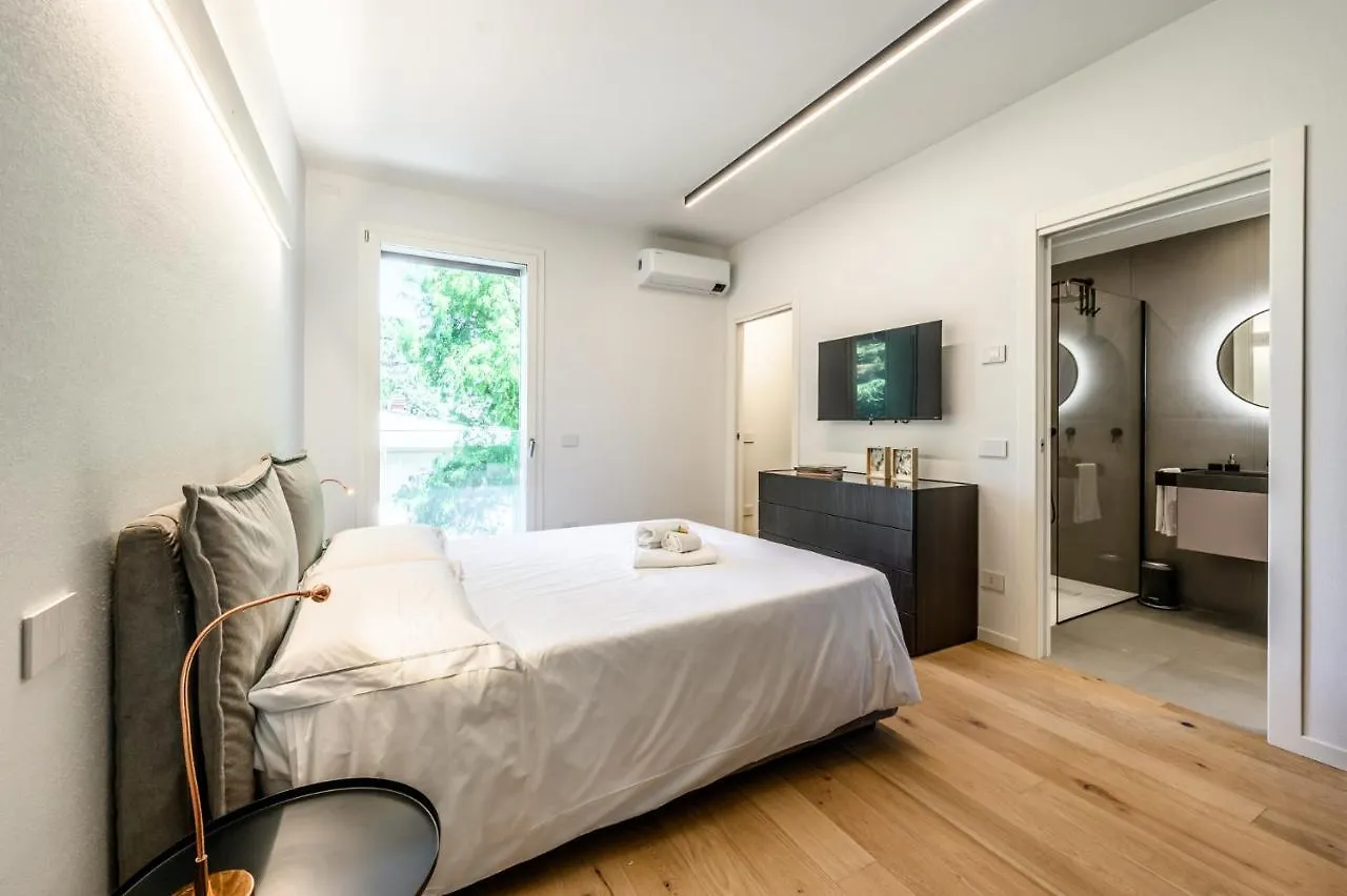 Emilia Suite Green Modena